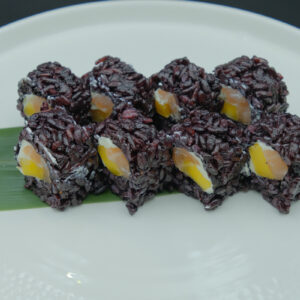 99/ URAMAKI BLACK SPECIAL