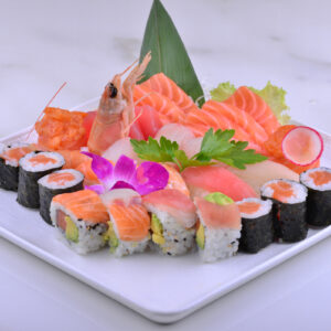 52/ SUSHI SASHIMI BIG (26 pezzi)