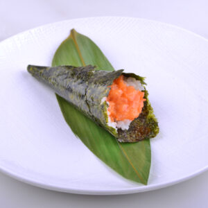 125/ TEMAKI SPICY SALMONE